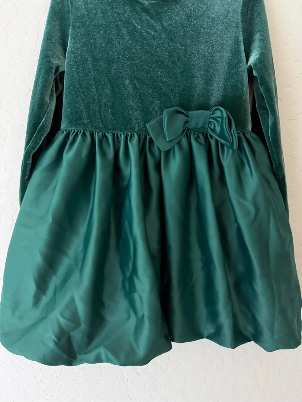 💚 Cat & Jack Emerald Green Velvet and Satin Bow Holiday Dress - Size 4T